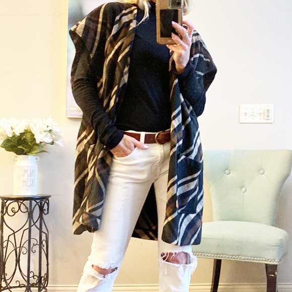 Lucky Brand Jackets & Blazers - Lucky Brand Plaid Vest Shacket Jacket Long Duster women’s Medium